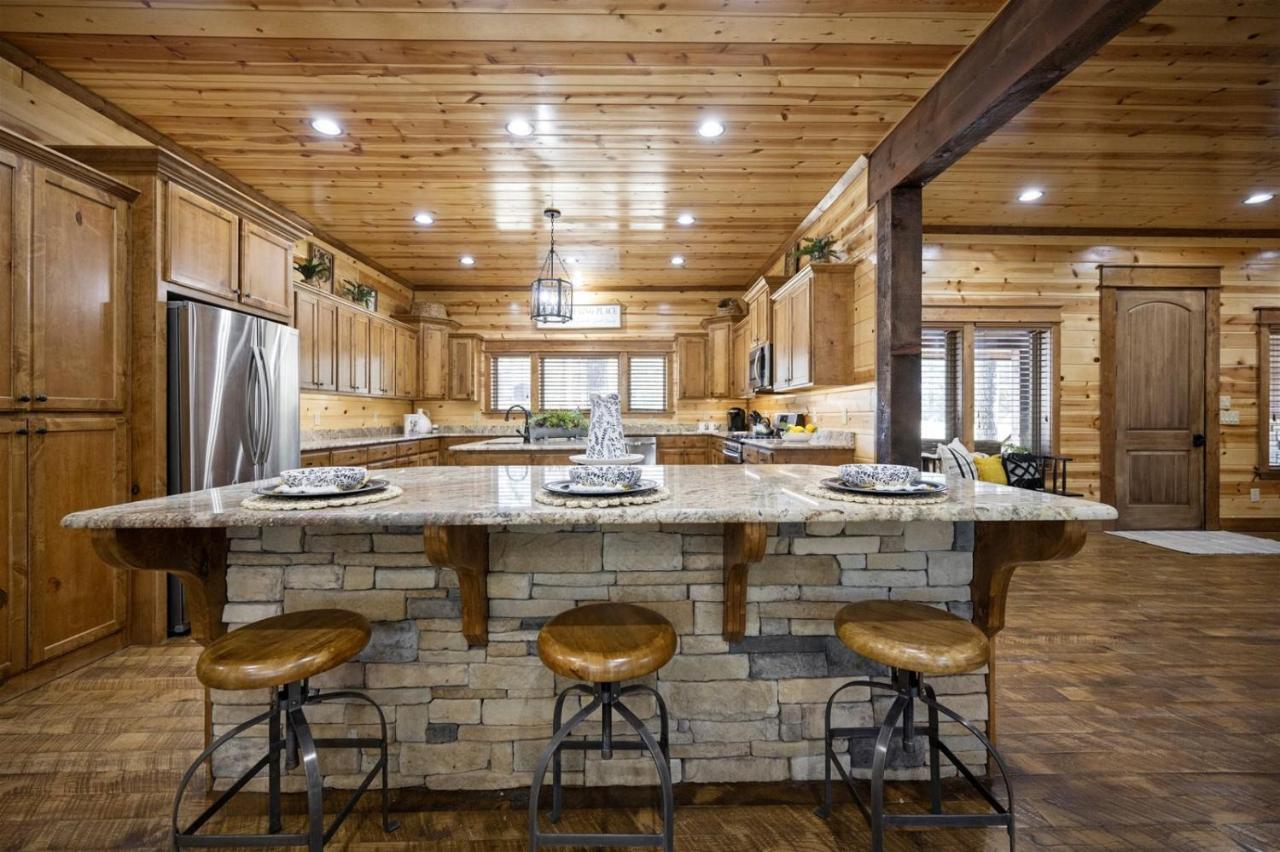 Villa Grand Getaway Broken Bow Exterior foto